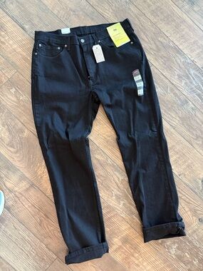 Men's Levi Black Straight-Leg Jeans